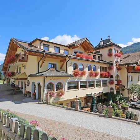 Mytime Hotels La Grotta Vigo di Fassa Buitenkant foto